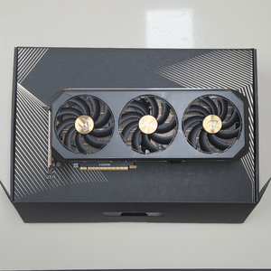 RTX 5090 그래픽카드