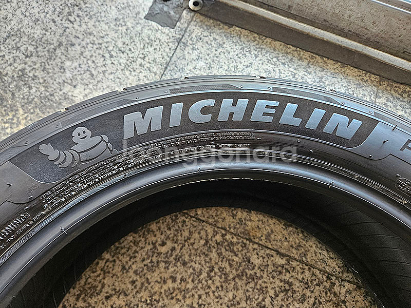 미쉐린 프라이머시 SUV 225-55-19 중고타이어--5