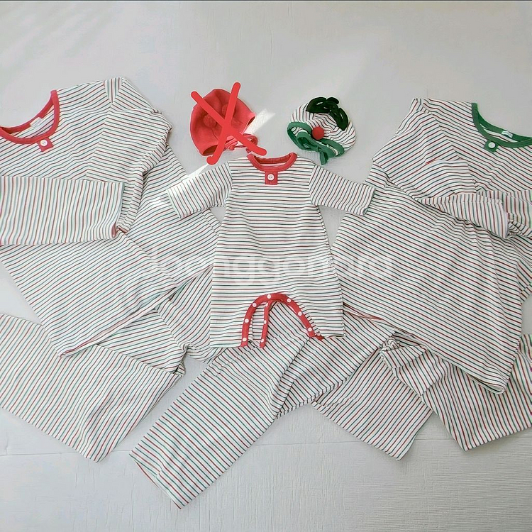 피카부 크리스마스 패밀리룩 파자마 잠옷 (바디슈트,모자,엄마,아빠)--0