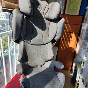 큐벡스 아이소픽스 카시트