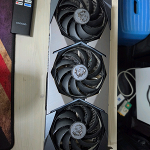 MSI RTX 3080 슈프림 그래픽카드