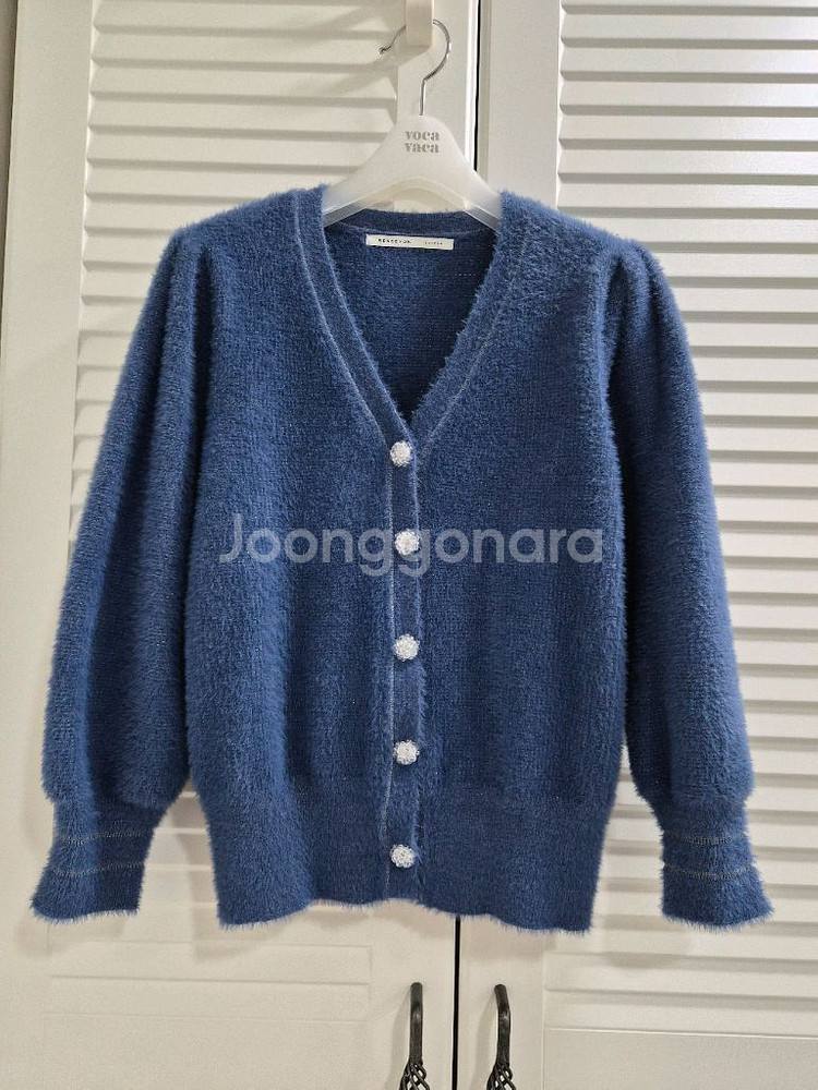 레니본 가디건 팝니다.--0