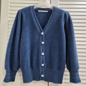 레니본 가디건 팝니다.