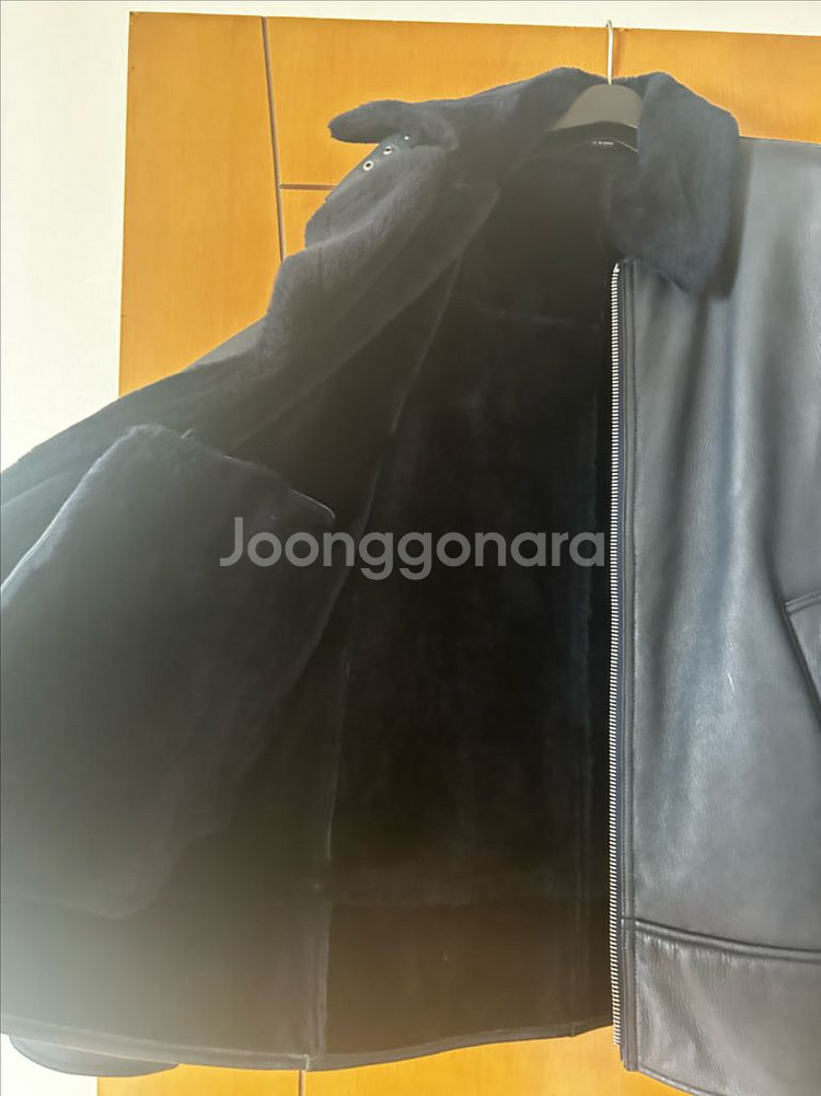 클럽모나코 시어링 봄버 재킷--7