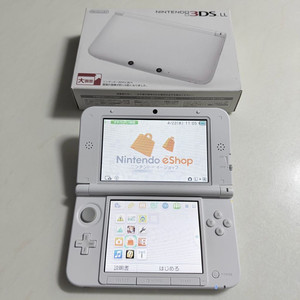 닌텐도 3DS LL 화이트