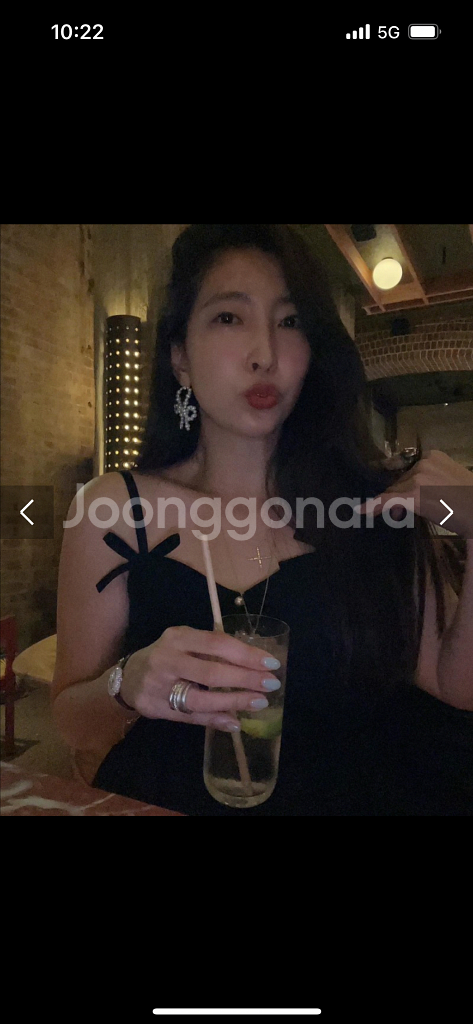 코스모폴리탄줄라이 뷔스티에--5