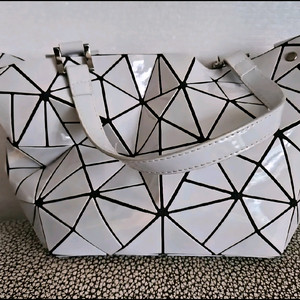 가방 (크로스백 끈 포함)