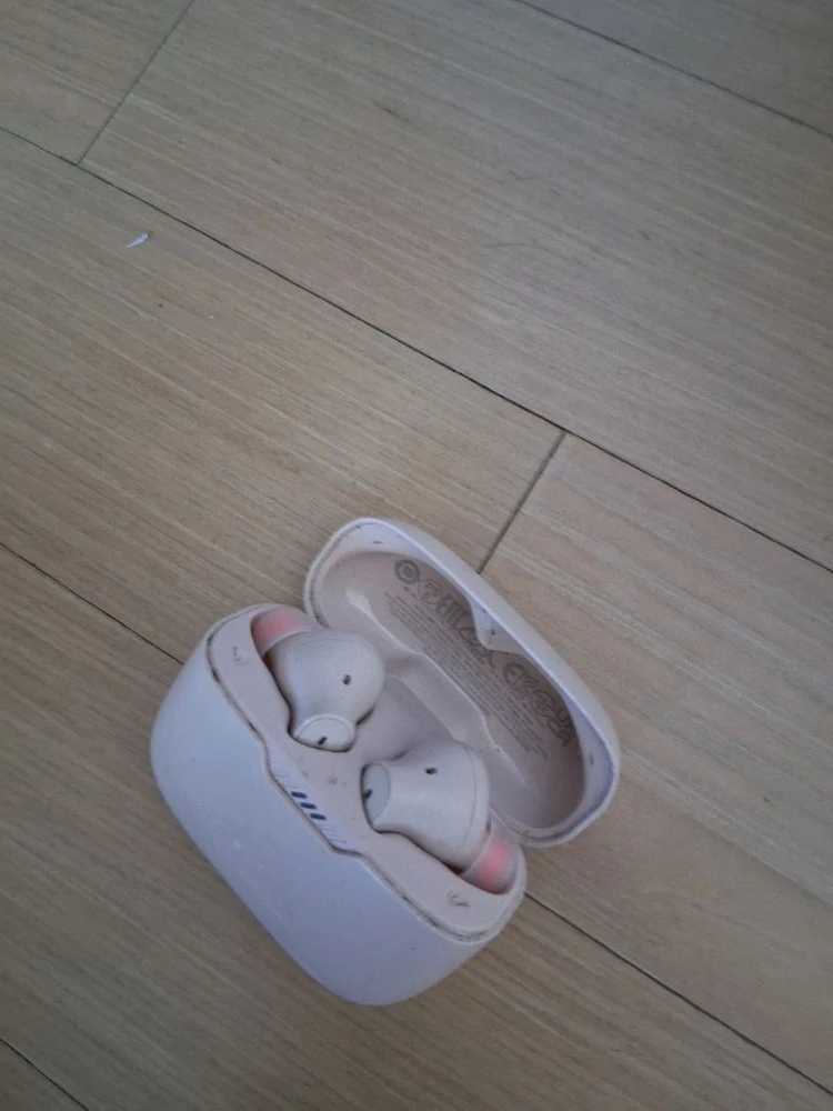 jbl tune 230 이미지