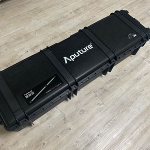 어퓨처 인피니바 aputure infinibar pb12 4kit 판매합니다!