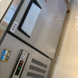 우성 테이블 냉장고, 냉동고 1200