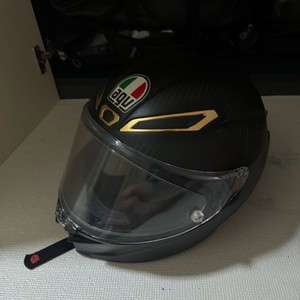AGV 70주년 한정판
