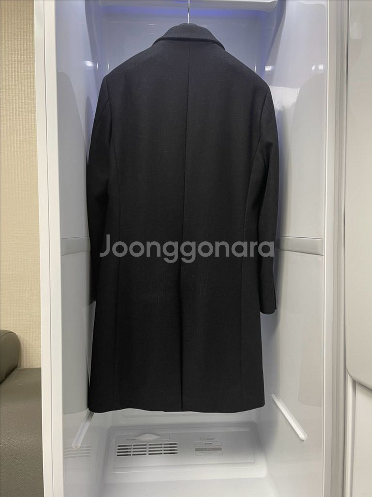 니나리치 이태리원단 블랙 코트 M사이즈--1