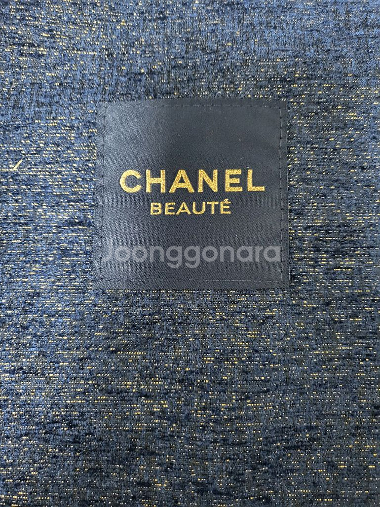 정품) 샤넬 홀리데이 에코백 (코스메틱)--3