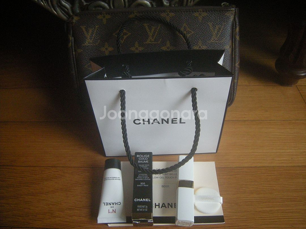 샤넬립스틱930/여성구두 가방 지갑 악세사리 화장품 운동화 요가 런닝 헬스 조깅 자전거 캠핑 배낭 아디다스 나이키--0