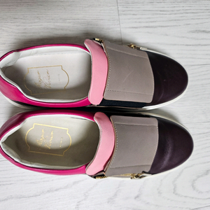 정품로로피아나레더 슬립온 구두 240