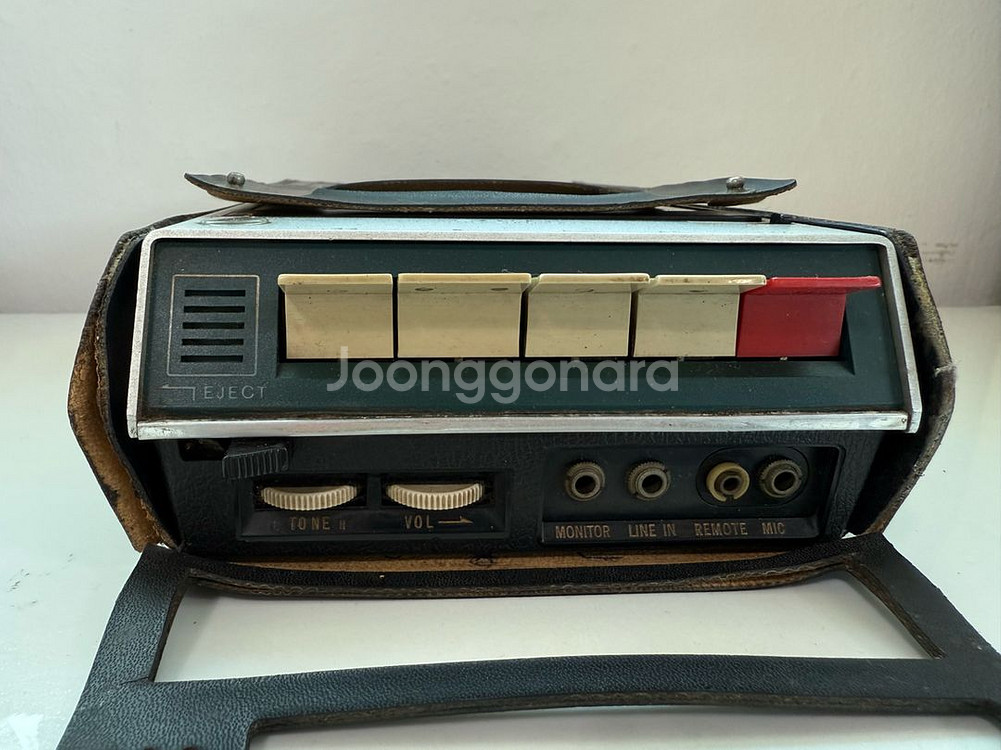 소니 카세트 플레이어--2