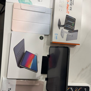 m4 아이패드 프로 256 wifi 실버 + 구조독 1933 + 포고핀 m4 아피패드 전용 스탠드 등