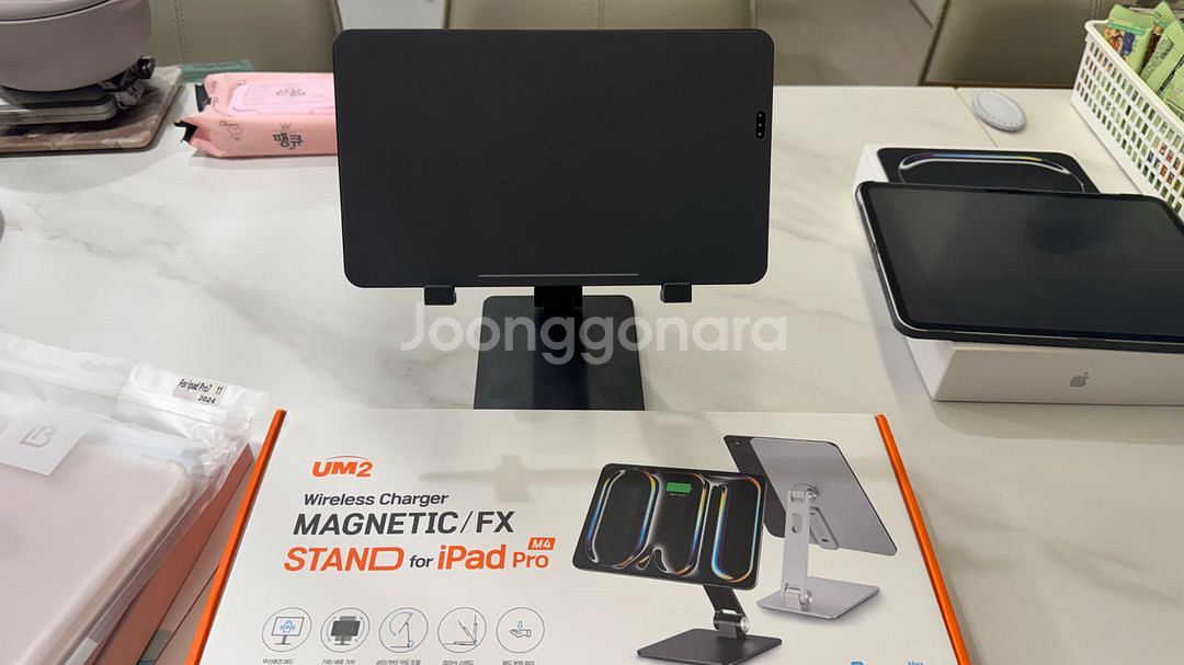 m4 아이패드 프로 256 wifi 실버 + 구조독 1933 + 포고핀 m4 아피패드 전용 스탠드 등--9