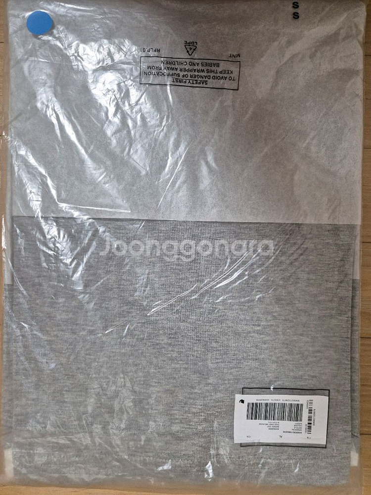 버버리 HESFORD 반팔티 새상품--2