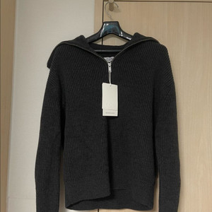 [새상품]코스 COS 하프집업 니트집업 2종