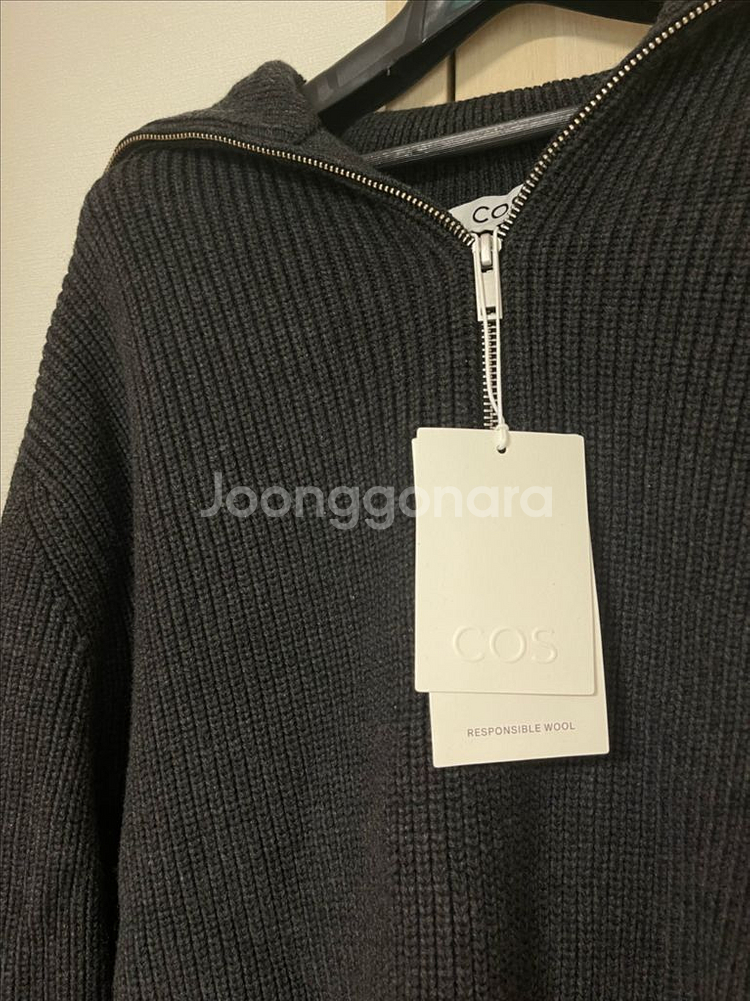 [새상품]코스 COS 하프집업 니트집업 2종--1