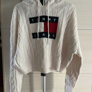 타미진스 후드 니트