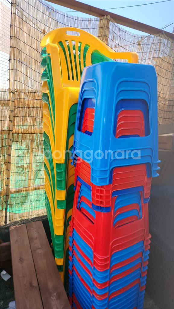 플라스틱 의자(빨강, 파랑색 의자)--4