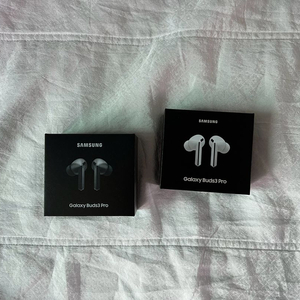 (새상품)삼성 갤럭시 버즈3 프로 실버, 화이트