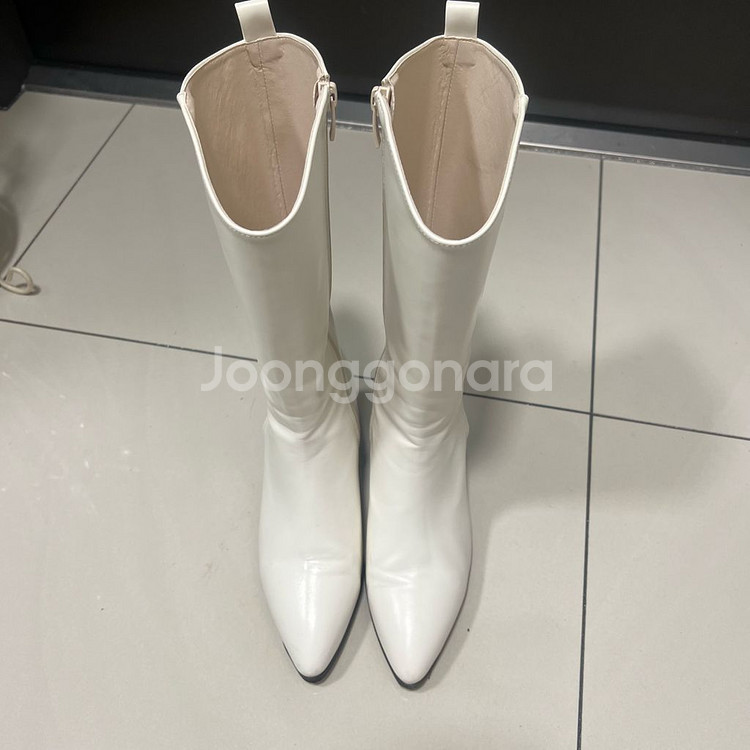 화이트 롱 레더 부츠 235--2