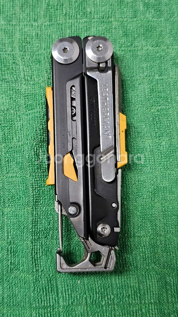 레더맨 시그널 판매합니다--3