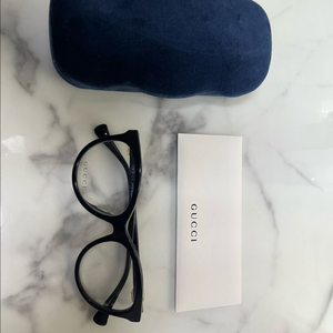 구찌 GG10740A 안경태 블랙 판매합니다