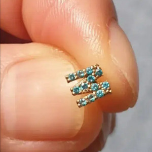 14k 블루다이아몬드 피어싱 (급처)오늘만이가격