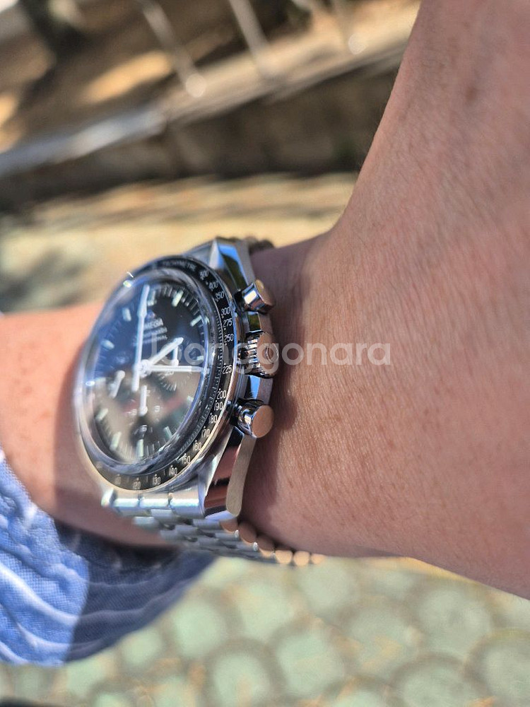 오메가 문워치 신형 사파이어 블랙--7