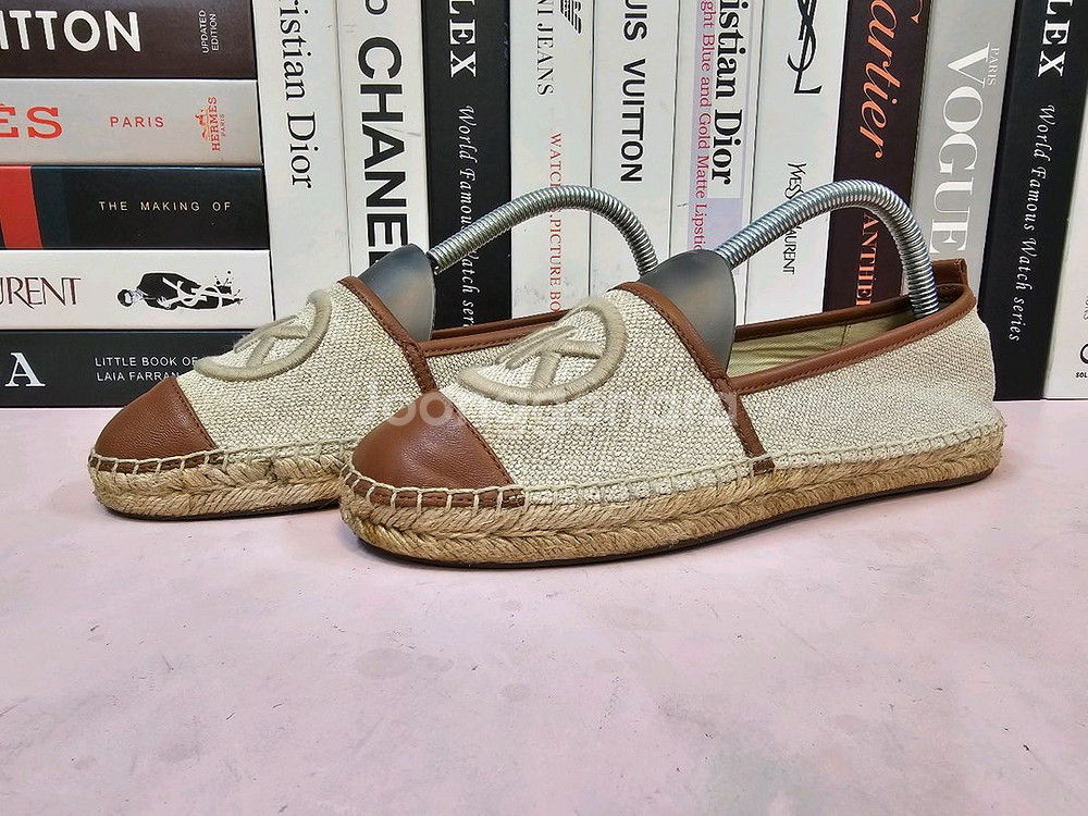 마이클코어스 여성 에스파듀 슬립온 240--0