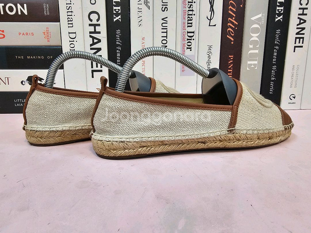 마이클코어스 여성 에스파듀 슬립온 240--3