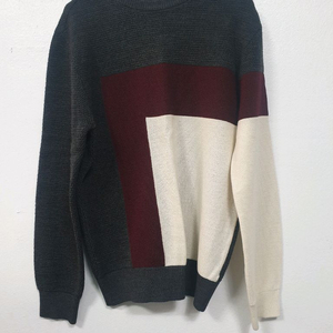 지이크 회색 긴팔 라운드 니트티 100사이즈