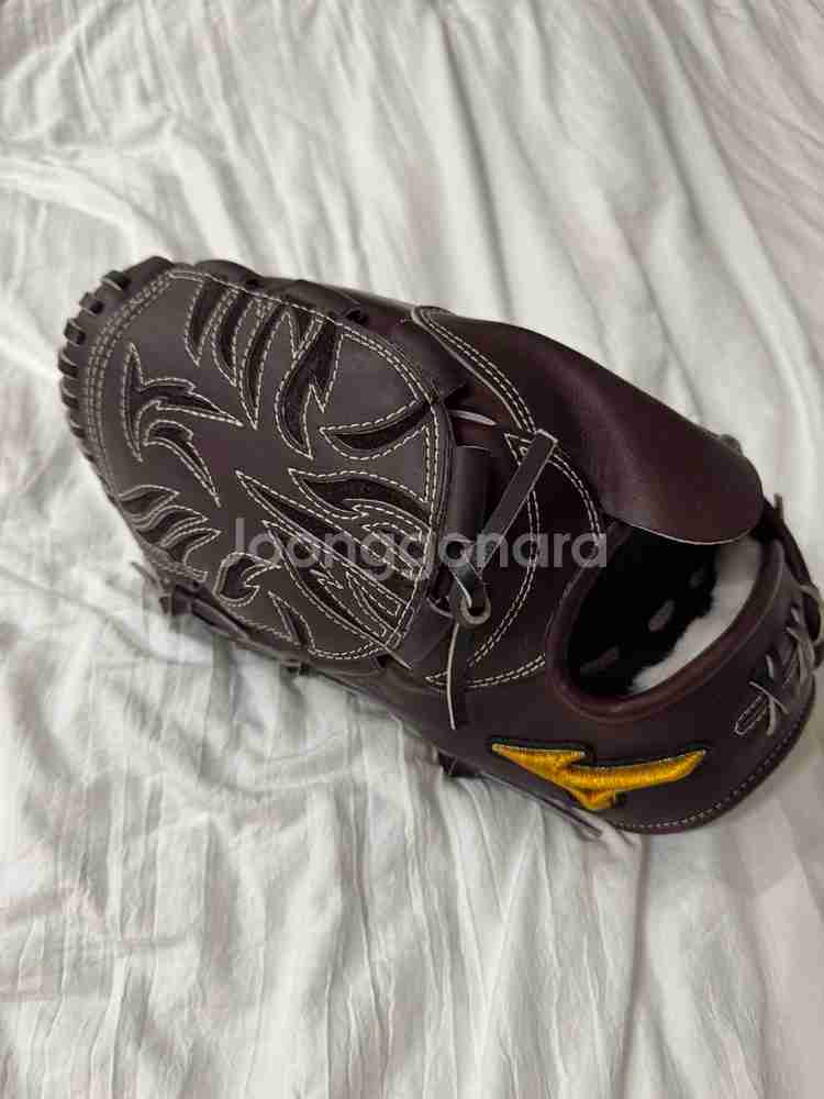 미즈노 신형 프리미엄셀렉션 오더 좌투 투수글러브--0