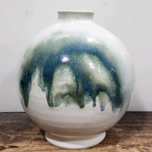 임무근 79년도 도자기 작품.