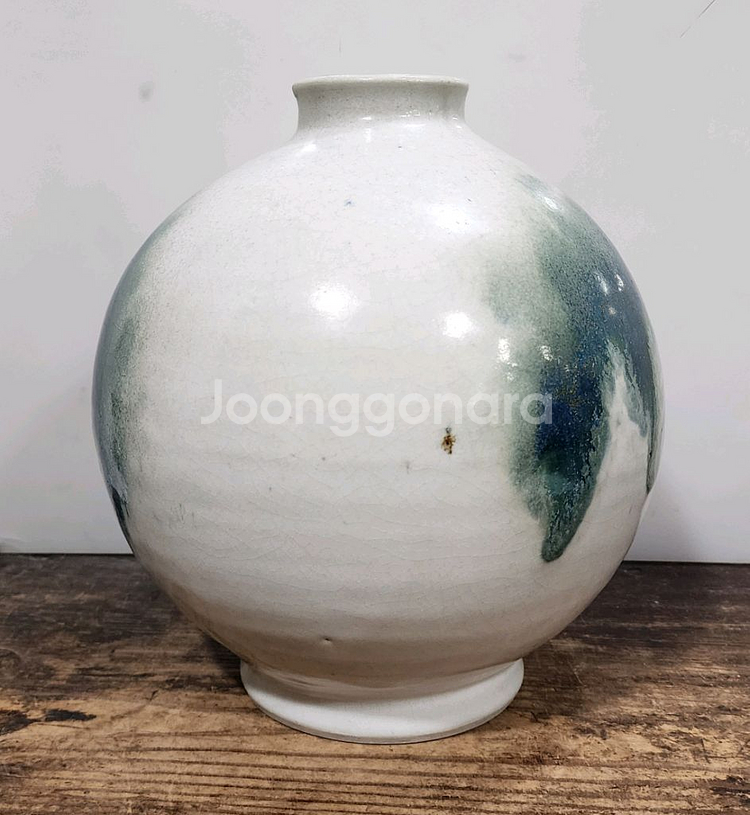 임무근 79년도 도자기 작품.--2