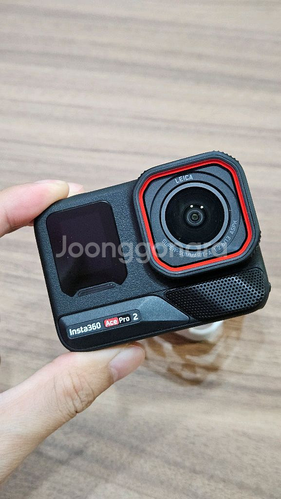 인스타360 ACE Pro 2 액션캠--1