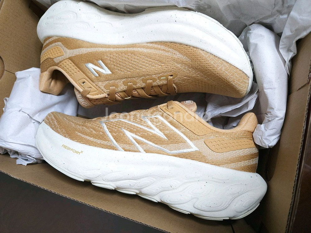 (235) 뉴발란스 프레쉬폼X 1080 V13 러닝화--9