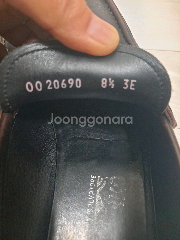 페레가모 남자구두팝니다--5