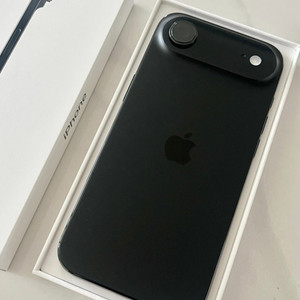 아이폰 에어 512GB 스페이스블랙 민트급 판매합니다.