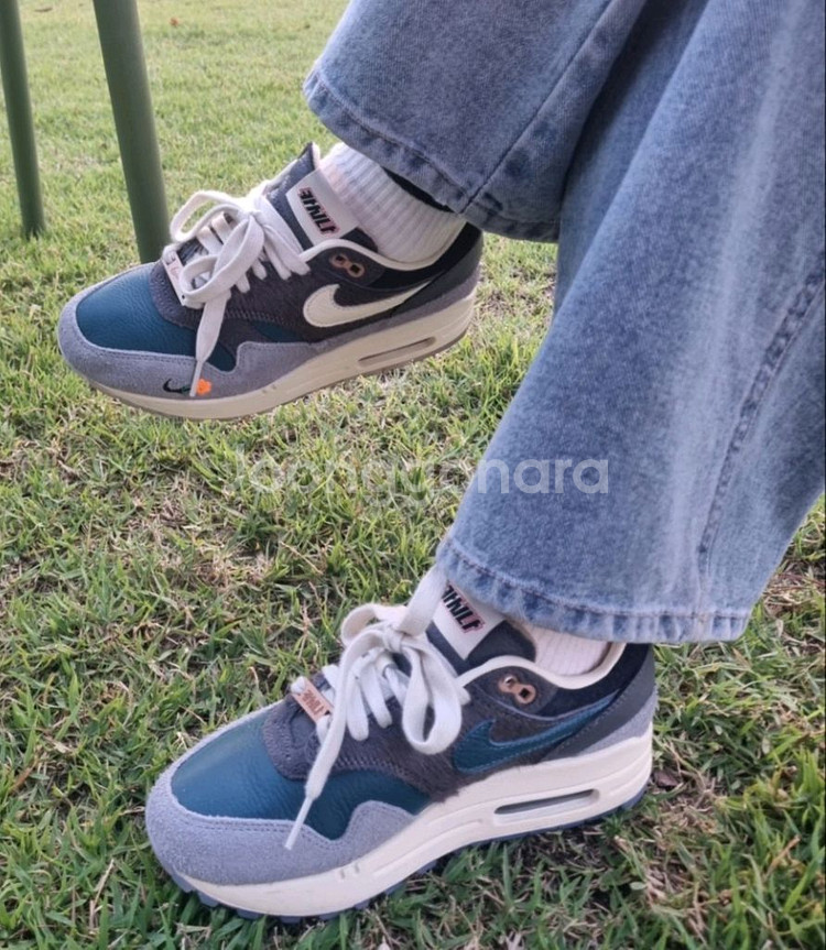 [260] 나이키 x 카시나 에어맥스1 원앙 파티클 그레이 나코탭 정품 새상품--0