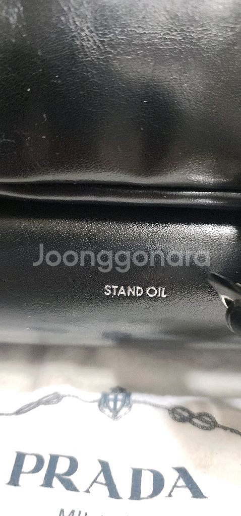 스탠드오일 패딩 플러피 크로스백/토리버치 카메라백--8