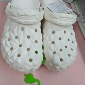 크록스 Echo 클로그 화이트