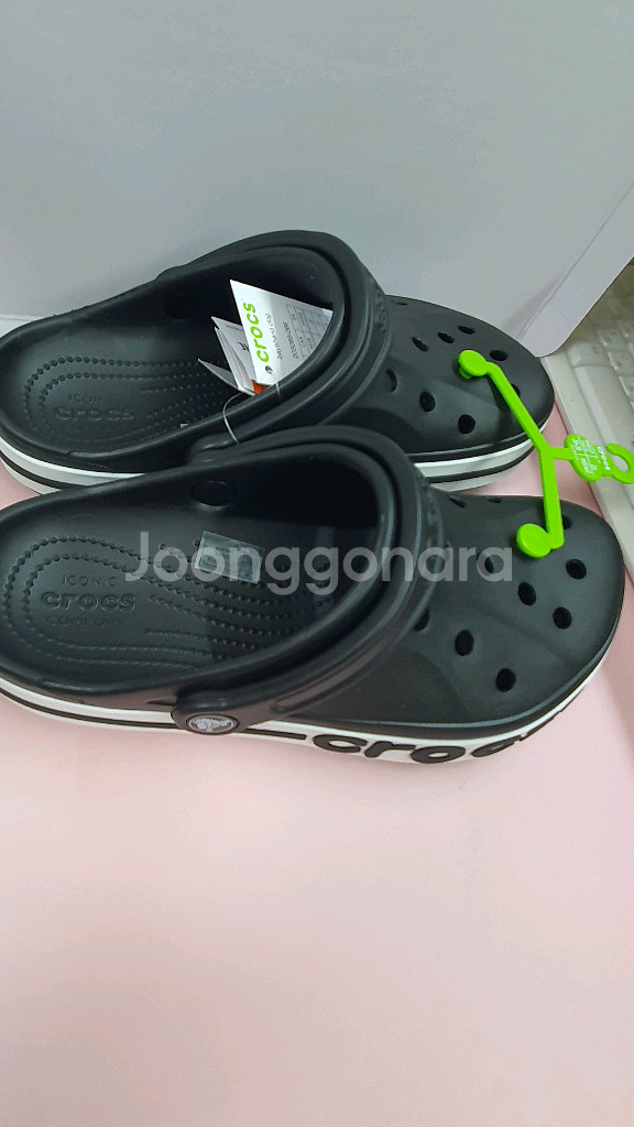 크록스 바야밴드 클로그 블랙--1