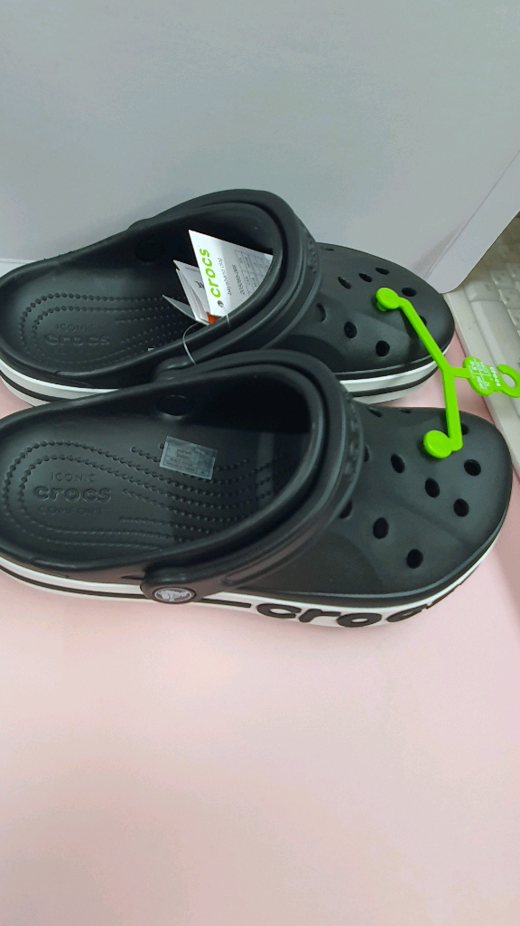 크록스 바야밴드 클로그 블랙--1