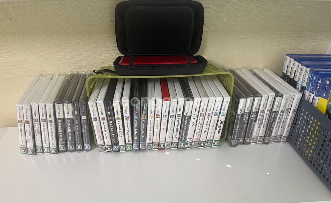 (일판) 닌텐도 3DS XL 레드, 드퀘,젤다시리즈 등등--7