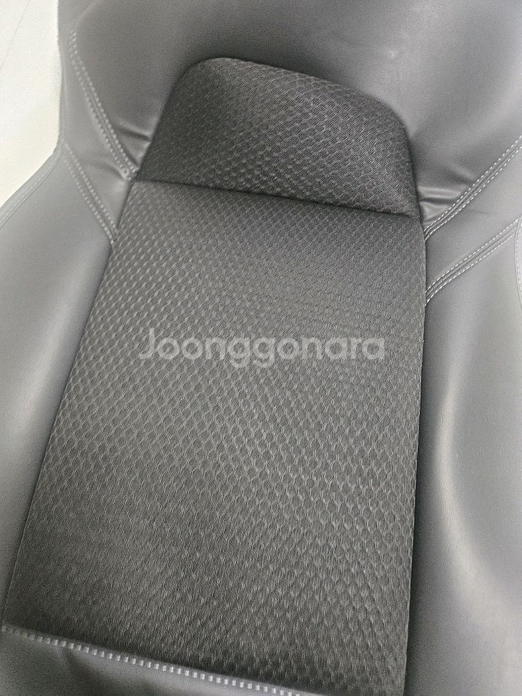 테슬라 모델y 운전석 통풍시트--3